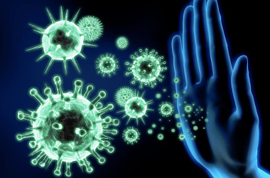 «Коронавирус атакует слабых»: Как укрепить свой иммунитет к осени?